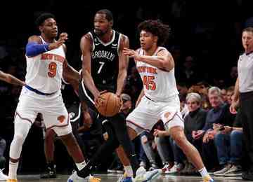 No primeiro jogo com o técnico efetivado, não mais interino, equipe do ala Kevin Durant dominou o New York Knicks