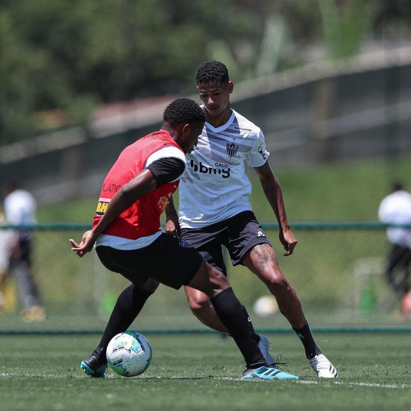 Atltico inicia preparao para enfrentar o Vasco; veja fotos