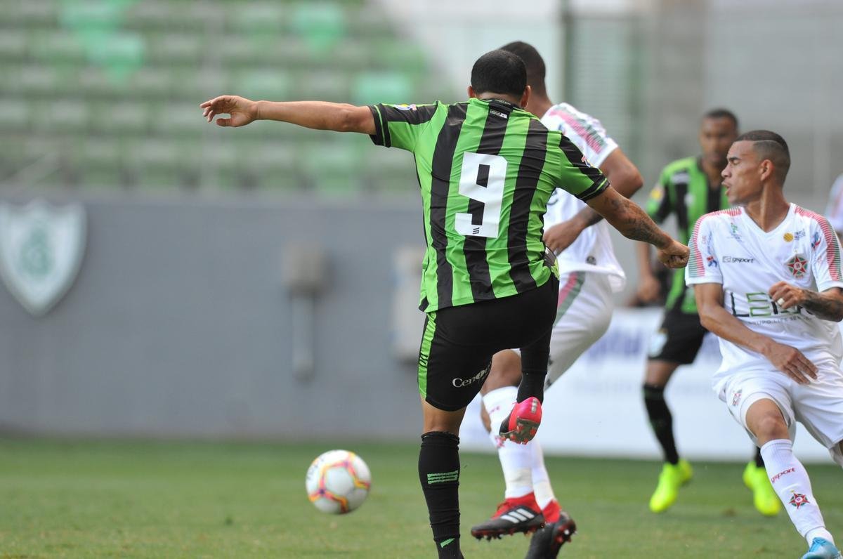 Amrica e Boa Esporte empataram em jogo movimentado no Independncia 