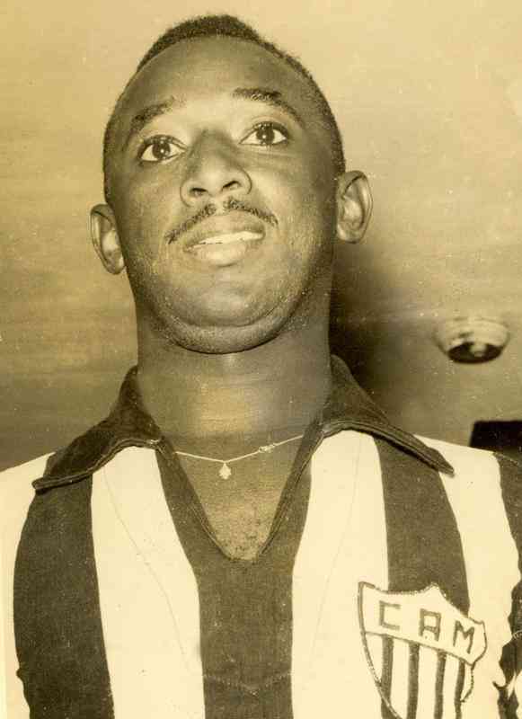 Oitavo maior artilheiro da histria do Galo, Ubaldo   marcou 135 gols em 274 jogos com a camisa alvinegra. O ex-atacante conquistou seis ttulos estaduais pelo clube