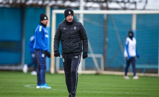 Grêmio sonha em repetir as disparadas que fazia sob o comando de Renato Gaúcho