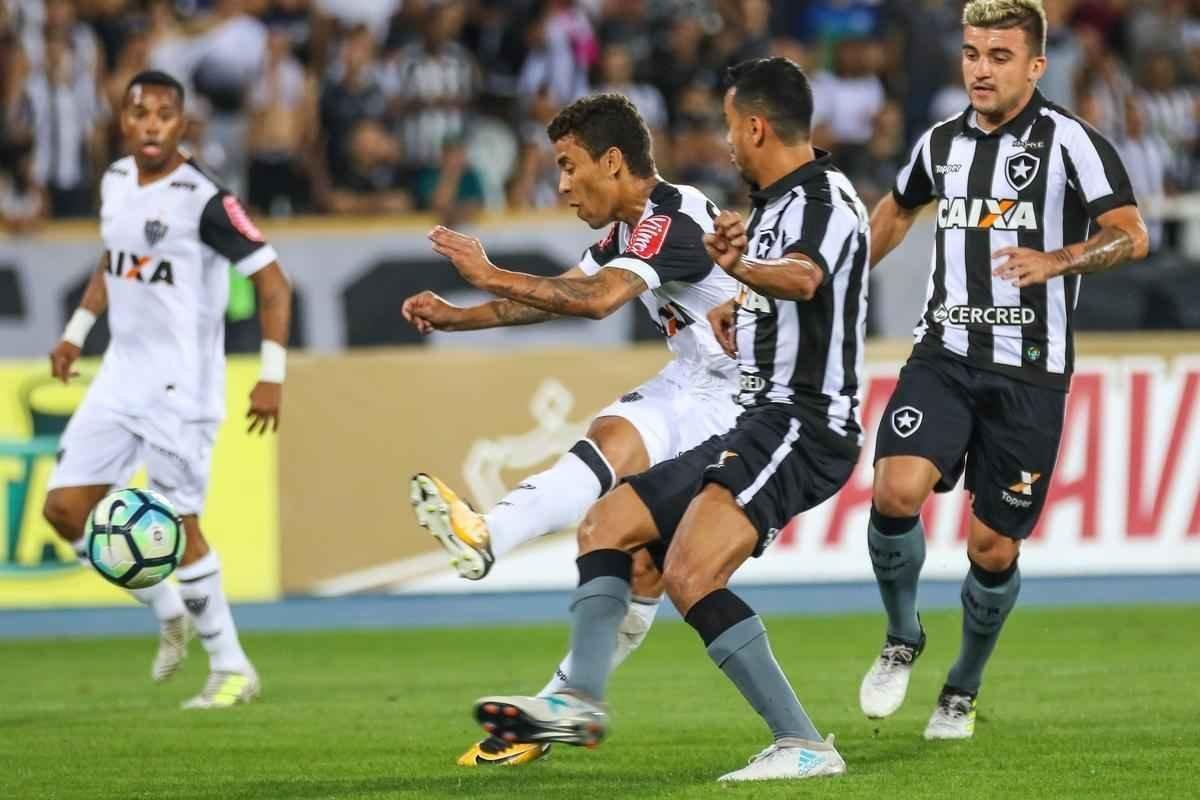 Atltico e Botafogo duelaram no Estdio Nilton Santos pelas quartas de final da Copa do Brasil