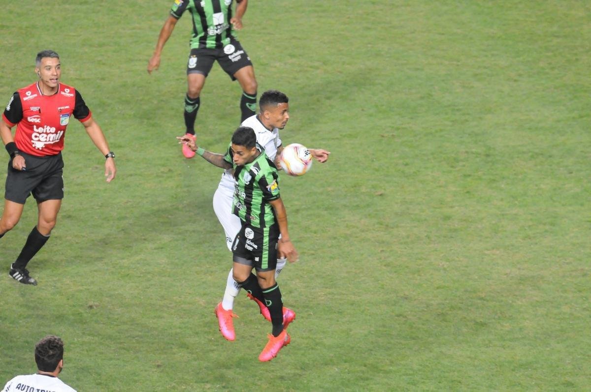 Fotos do clssico entre Amrica e Atltico, no Independncia, em duelo de volta da semifinal do Campeonato Mineiro
