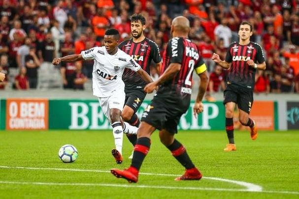 Veja imagens da vitória do Atlético sobre o Atlético-PR