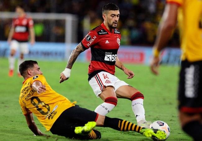 Flamengo vence Barcelona de Guayaquil novamente e vai  final da Copa Libertadores para enfrentar o Palmeiras. Deciso ser em Montevidu, no Uruguai, em 27 de novembro