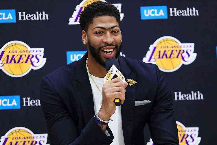 <i>(Foto: LA Lakers/Twitter)</i>