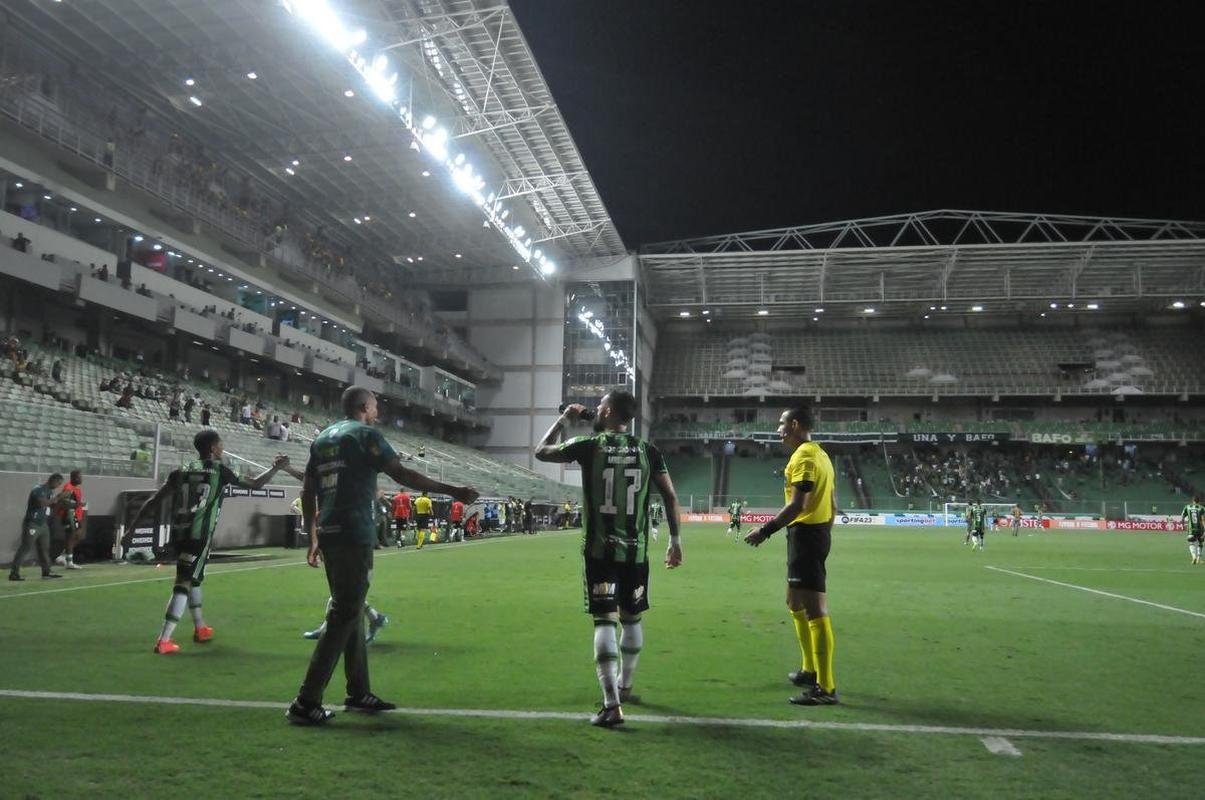 Fotos de Amrica x Pearol pela Sul-Americana, no Independncia