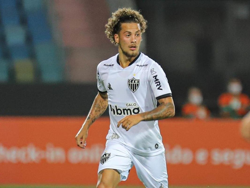 23 - Guga - O lateral-direito jogou cinco partidas da Copa Libertadores de 2019, sendo três delas desde o início. Atualmente, aos 22 anos, segue no Atlético e é titular absoluto com o técnico Jorge Sampaoli.