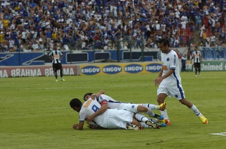 Imagens da goleada por 6 a 1