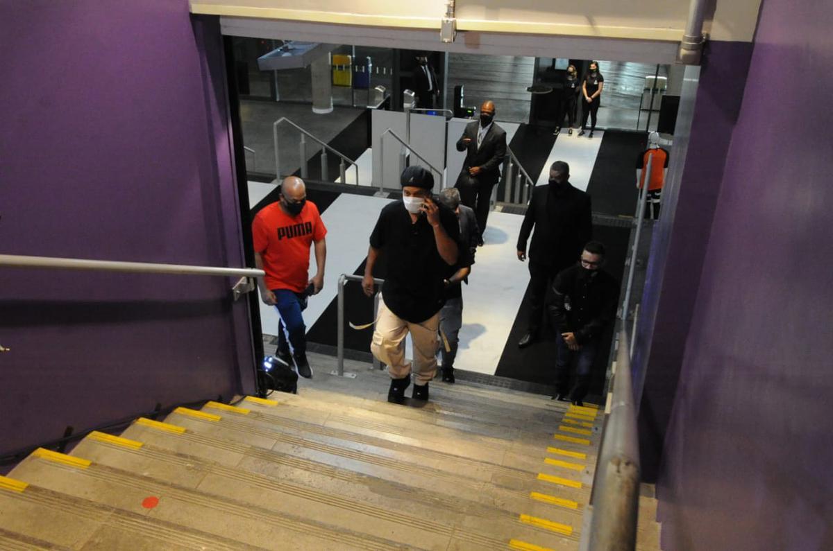 Ronaldinho Gacho durante evento de um patrocinador do Atltico no Mineiro, em Belo Horizonte. Ex-jogador, de 40 anos, tirou fotos com clientes, funcionrios e se encontrou com o ssia Jos Robson Batista de Oliveira 