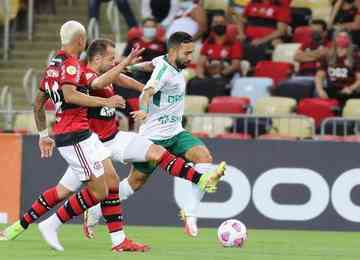 Dourado foi derrotado em apenas uma das 13 vezes que atuou longe de seus domínios no Campeonato Brasileiro até aqui