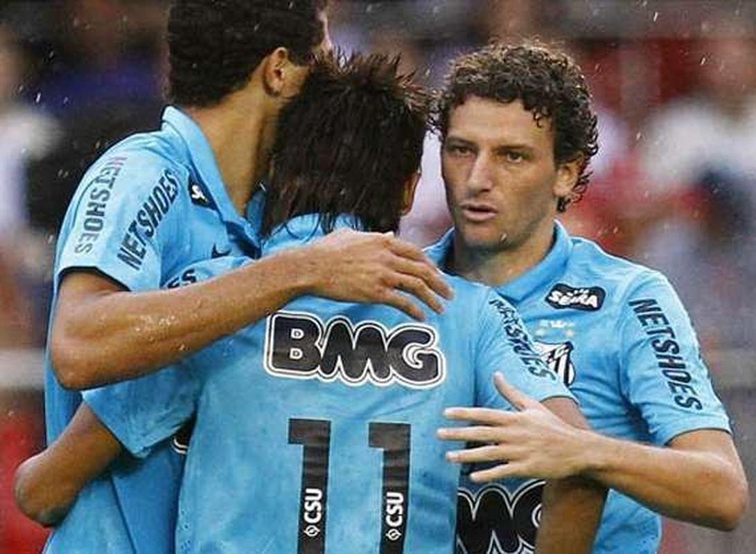 Santos - com Neymar, o time paulista venceu o Estadual no ano do centenrio, em 2012
