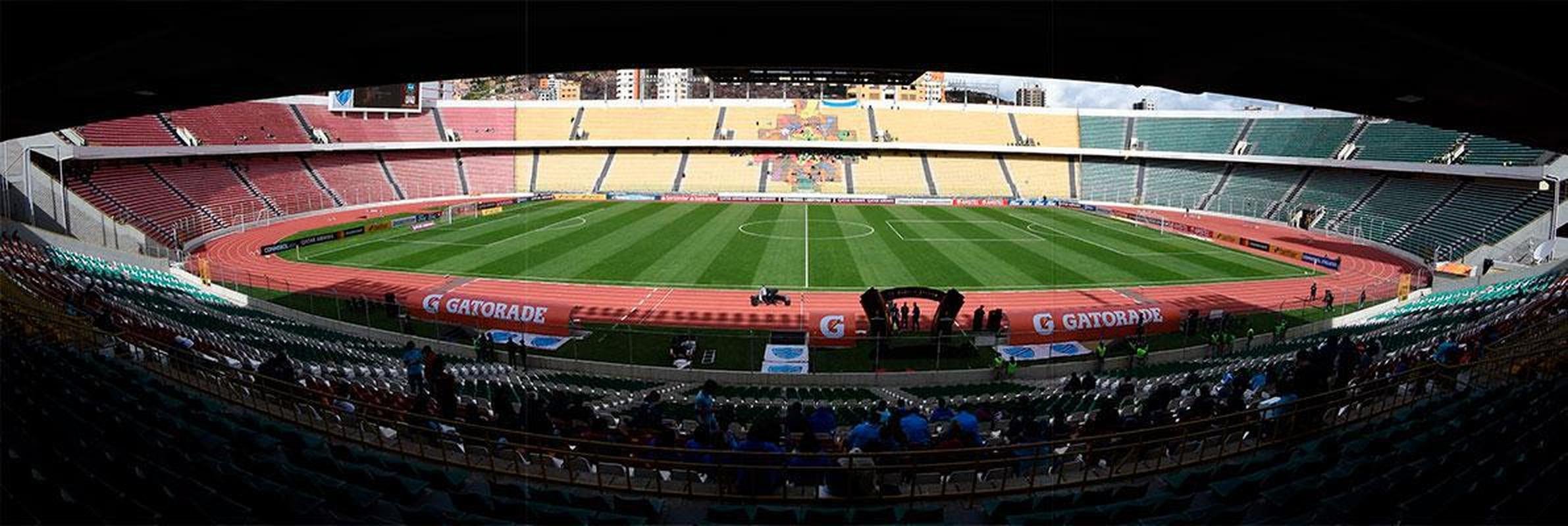 Hernando Siles, casa do Bolvar-BOL, comporta 45 mil torcedores  (Grupo C)