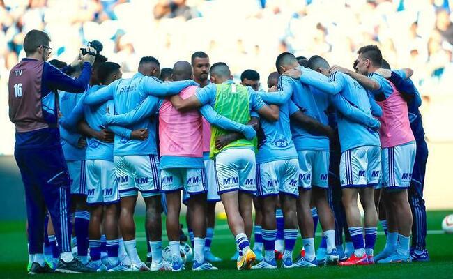 Cruzeiro empatou com Grmio por 2 a 2 na Arena, pela 25 rodada da Srie B