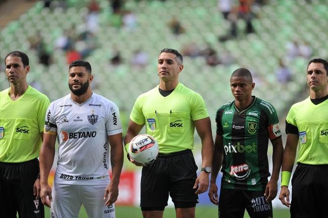Fotos do clssico entre Amrica e Atltico, no Independncia, em BH, pela sexta rodada do Campeonato Mineiro