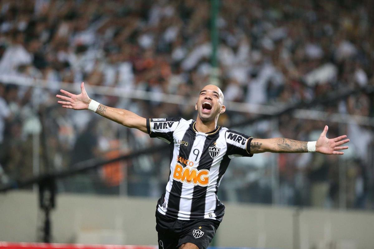 Diego Tardelli: atacante, que jogou pela Seleo Brasileira, voltou ao Atltico em 2013 e 2020