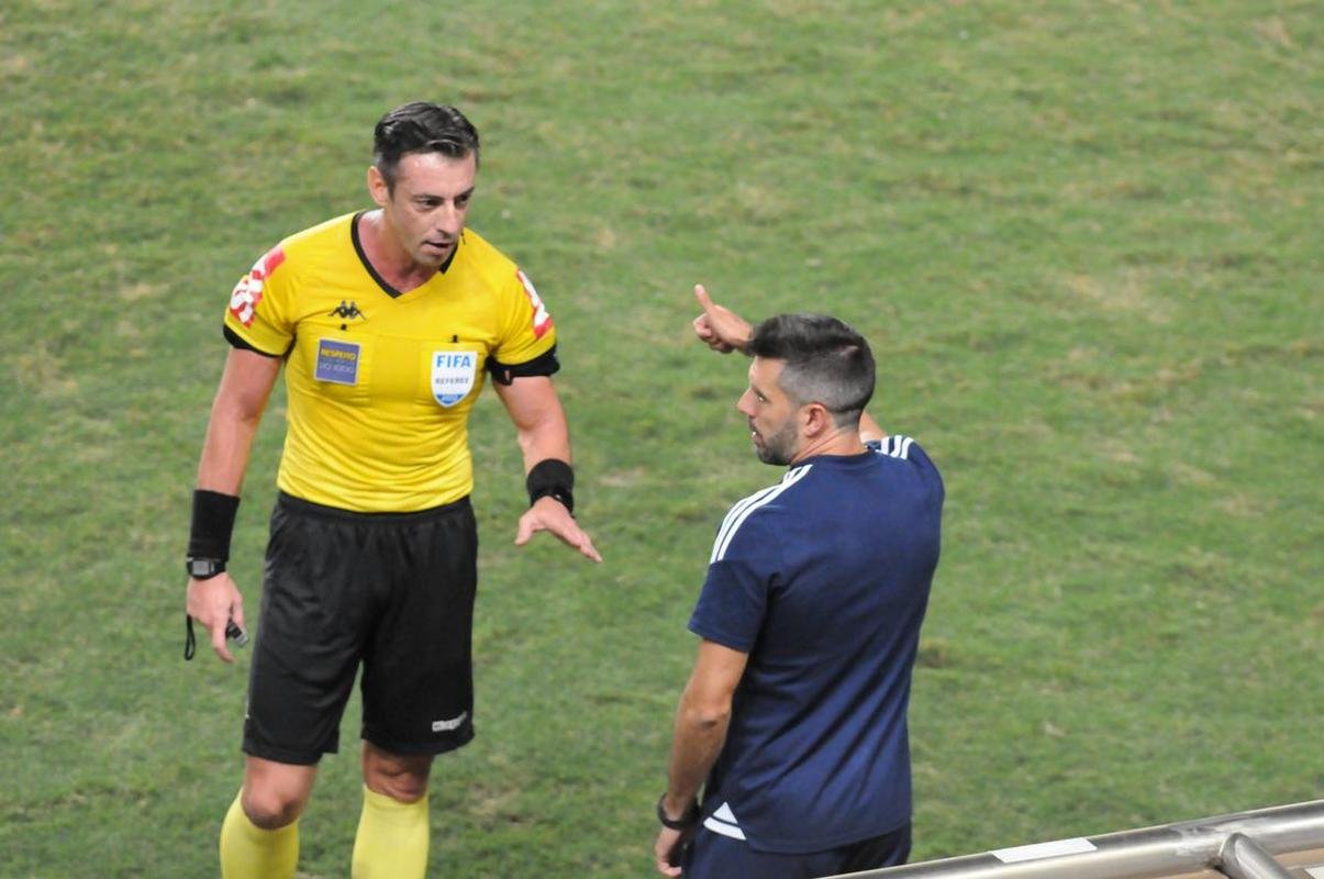 Fotos do jogo entre Cruzeiro e Remo pela Copa do Brasil