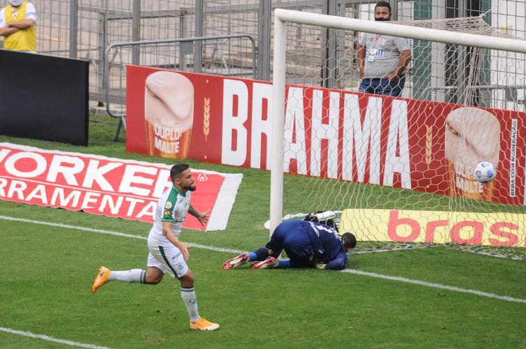 América e Athletico-PR se enfrentaram no Independência, pela 20ª rodada da Série A do Brasileiro