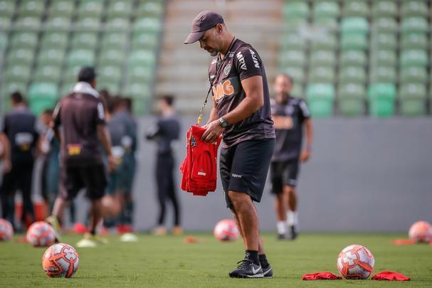 Atlético treinou nesta quinta-feira, no Independência, de olho na final do Campeonato Mineiro contra o Cruzeiro