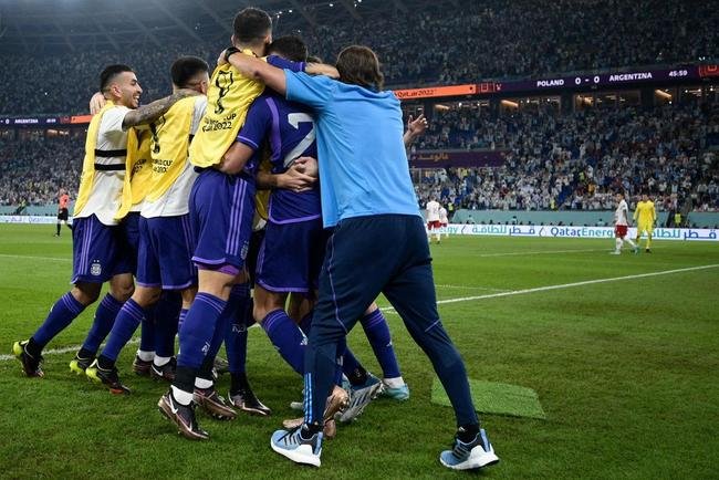 Alexis Mac Allister marcou o primeiro gol da Argentina sobre a Polnia no Estdio 974, em duelo pelo Grupo C da Copa do Mundo