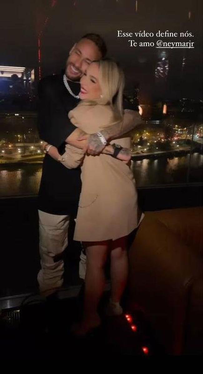 Amiga de Neymar, Bi Coimbra publicou foto com jogador 