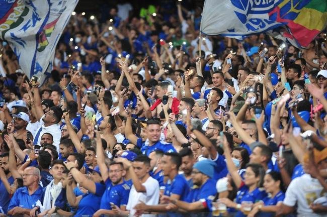 Fotos da partida entre Cruzeiro e Brusque, no Mineiro, em BH, pela 35 rodada da Srie B do Brasileiro