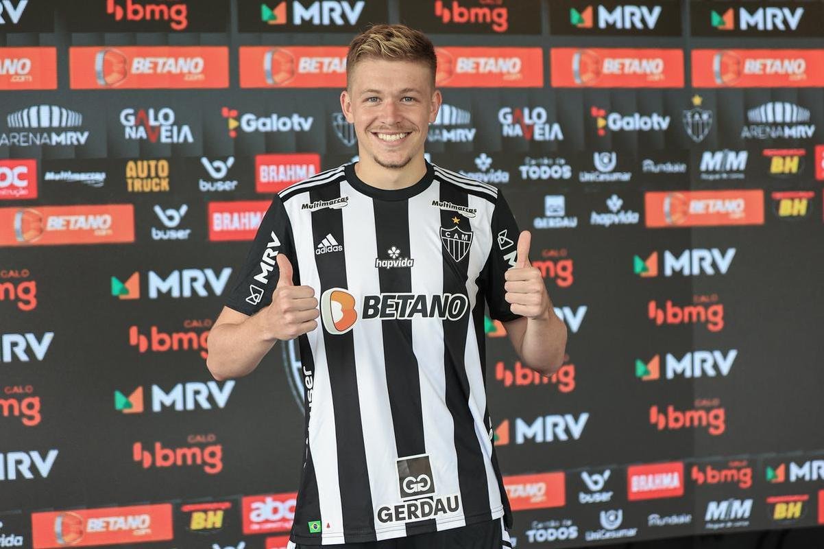 Bruno Fuchs  apresentado pelo Atltico