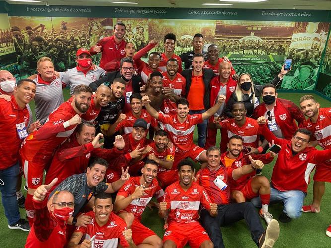 CRB - eliminou o Palmeiras nos pênaltis: 4 a 3 nas penalidades