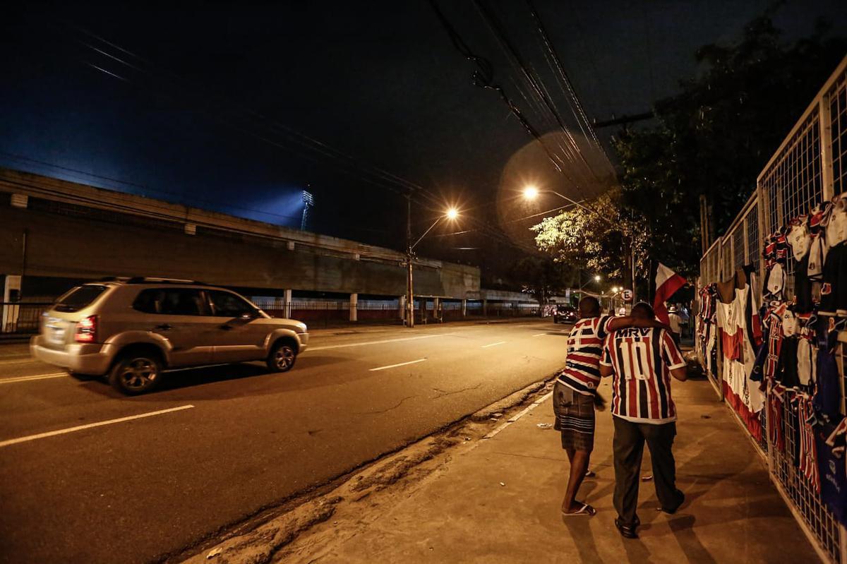 Sem torcida, devido ao protocolo de segurança contra a pandemia de Covid-19, o estádio do Arruda recebeu Santa Cruz e Salgueiro na decisão do 106º Campeonato Pernambucano, em 2020.