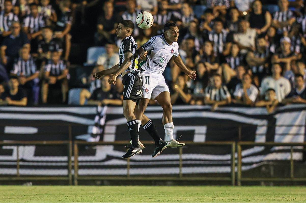 O Atltico visitou o Ipatinga pela 3 rodada do Campeonato Mineiro, no Ipatingo, no Vale do Ao.