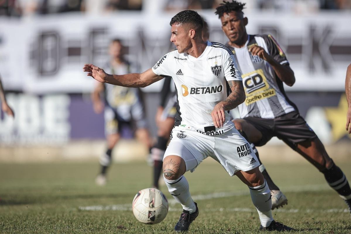 Atltico visitou o Democrata-GV neste sbado (4/3), em Governador Valadares, pela 8 rodada do Campeonato Mineiro.