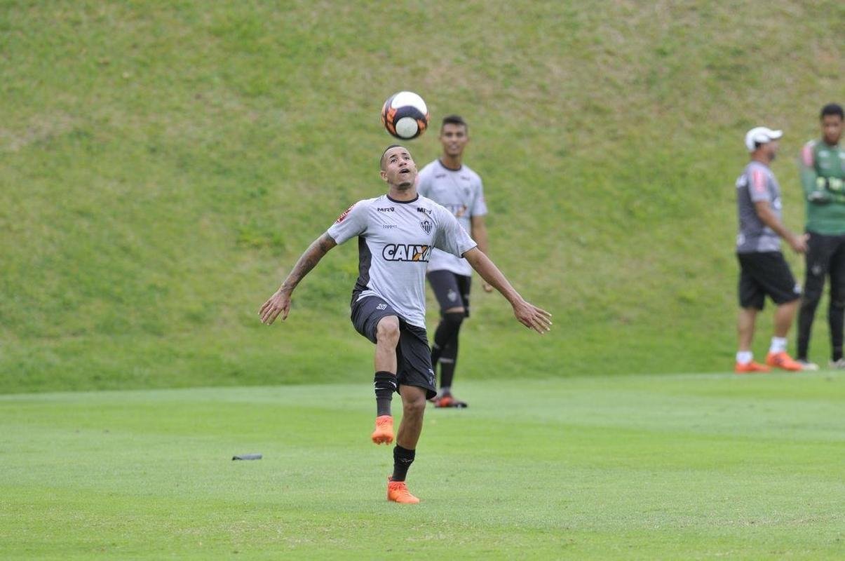 Marco Tlio - Vendido ao Sporting, de Portugal, em 2018, por 2,3 milhes de euros (cerca de R$ 9,6 milhes), cifras que correspondem  dvida do Atltico com o clube portugus