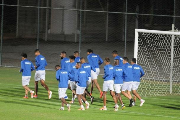 Seleo Equatoriana treinou pela primeira vez em BH, no Sesc Venda Nova
