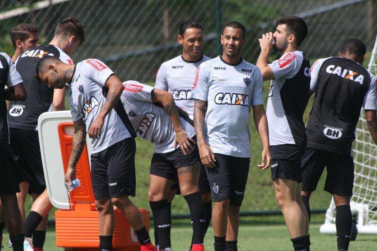 Imagens do treino do Atltico