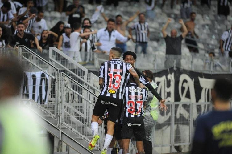 Veja as fotos do confronto entre Atltico x Internacional, no Mineiro, pela 23 rodada da Srie A