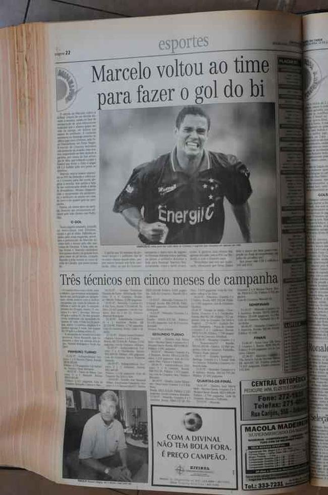 Recorde de p�blico no Mineir�o: p�ginas do jornal Di�rio da Tarde sobre Cruzeiro 1x0 Villa Nova, em 1997. Est�dio recebeu 132.834 pessoas na decis�o do Campeonato Mineiro
