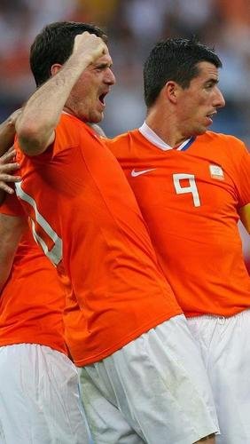 Roy Makaay (camisa 9) esteve com a Holanda em Pequim-2008 e foi eliminado pela Argentina nas quartas de final
