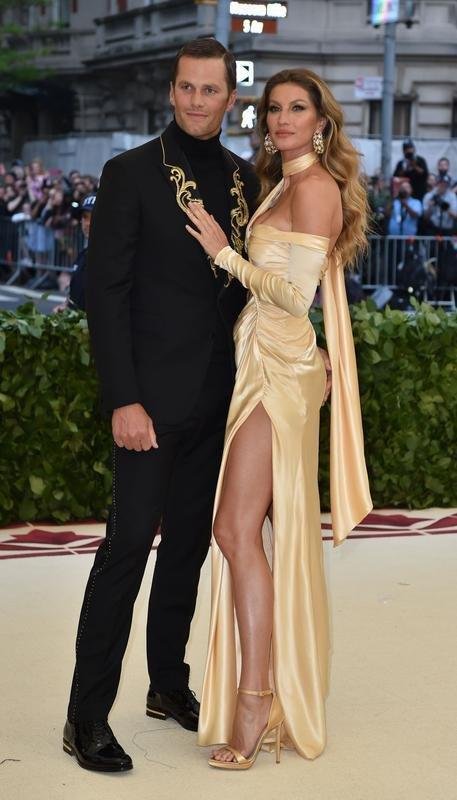 Foto da supermodelo Gisele Bndchen e de Tom Brady, jogador de futebol americano do Tampa Bay Buccaneers