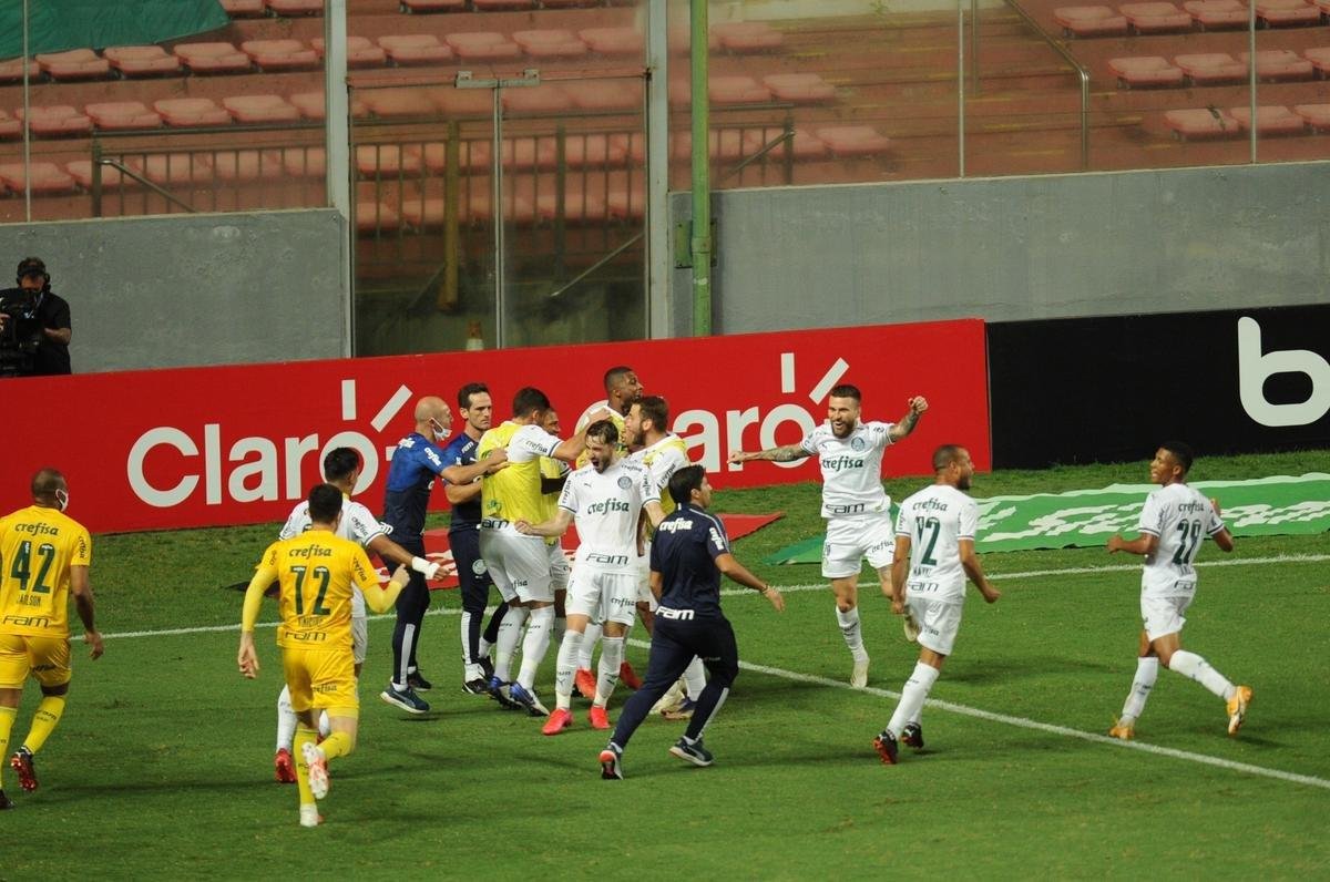 Fotos do jogo de volta da semifinal da Copa do Brasil, entre Amrica e Palmeiras, no Independncia, em Belo Horizonte (30/12/2020)