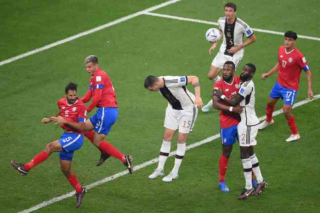 Alemanha vence Costa Rica em partida de muitos gols na abertura da Copa 2006  - Wikinotícias