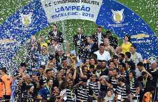 3 - Corinthians (11 ttulos) - sete Campeonatos Brasileiros (1990, 1998, 1999, 2005, 2011, 2015 e 2017), trs Copas do Brasil  (1995, 2002 e 2009) e uma Supercopa do Brasil (1991)