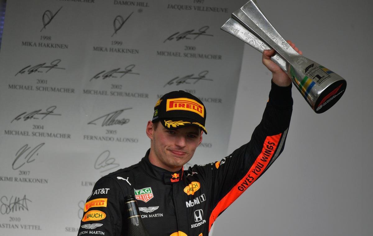 Verstappen, da RBR, venceu GP Brasil de Frmula 1, em Interlagos, So Paulo, e foi seguido de Pierre Gasly, da Toro Rosso, e Lewis Hamilton, da Mercedes