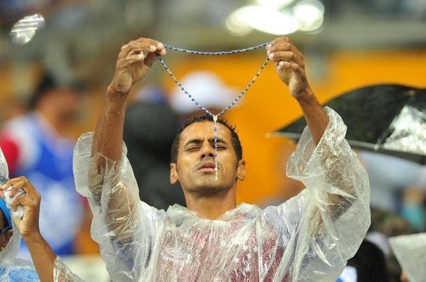 Torcida do Cruzeiro foi ao Mineiro com esperana, mas viu outra pssima atuao do time, nova derrota e saiu revoltada