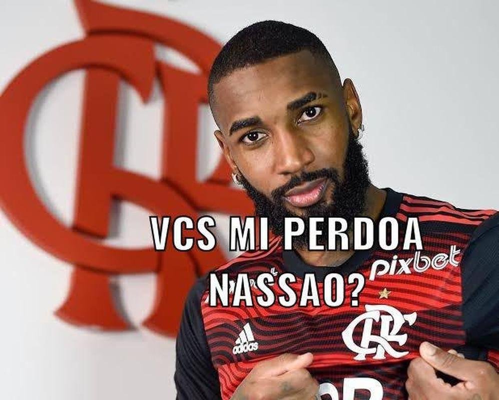 Torcedores brincaram com a eliminao do Flamengo para o Al-Hillal, pela semifinal do Mundial 