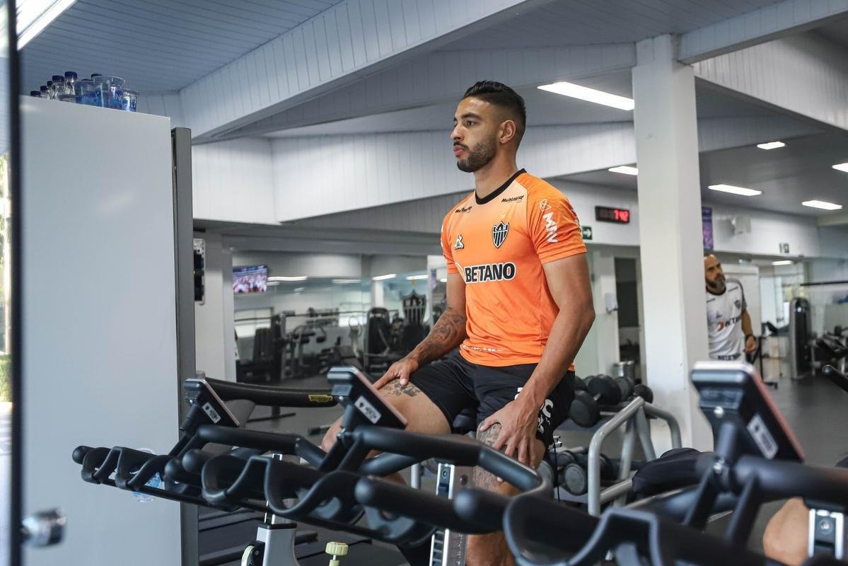 Fotos do treino do Atltico antes da viagem para a Argentina