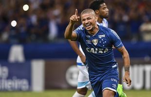 Judivan - mdia de 0,33 (1 gol em 3 jogos)