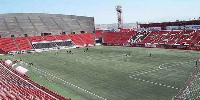 Caliente (Mxico) - um jogo e um empate. Foram dois gols marcados e dois sofridos
