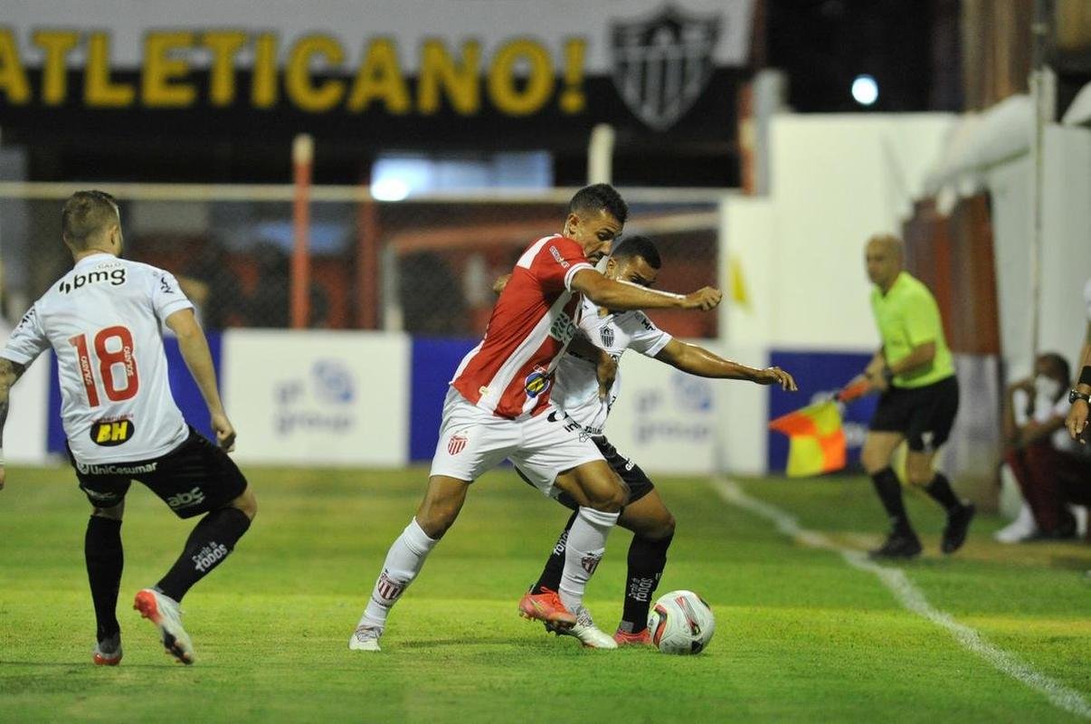 O Atltico estreou na temporada 2022 nesta quarta-feira (26), diante do Villa Nova, pela 1 rodada do Campeonato Mineiro. A partida disputada no Estdio Castor Cifuentes, em Nova Lima, tambm marcou o primeiro jogo do treinador argentino Antonio 'El Turco' Mohamed sob o comando do Galo.