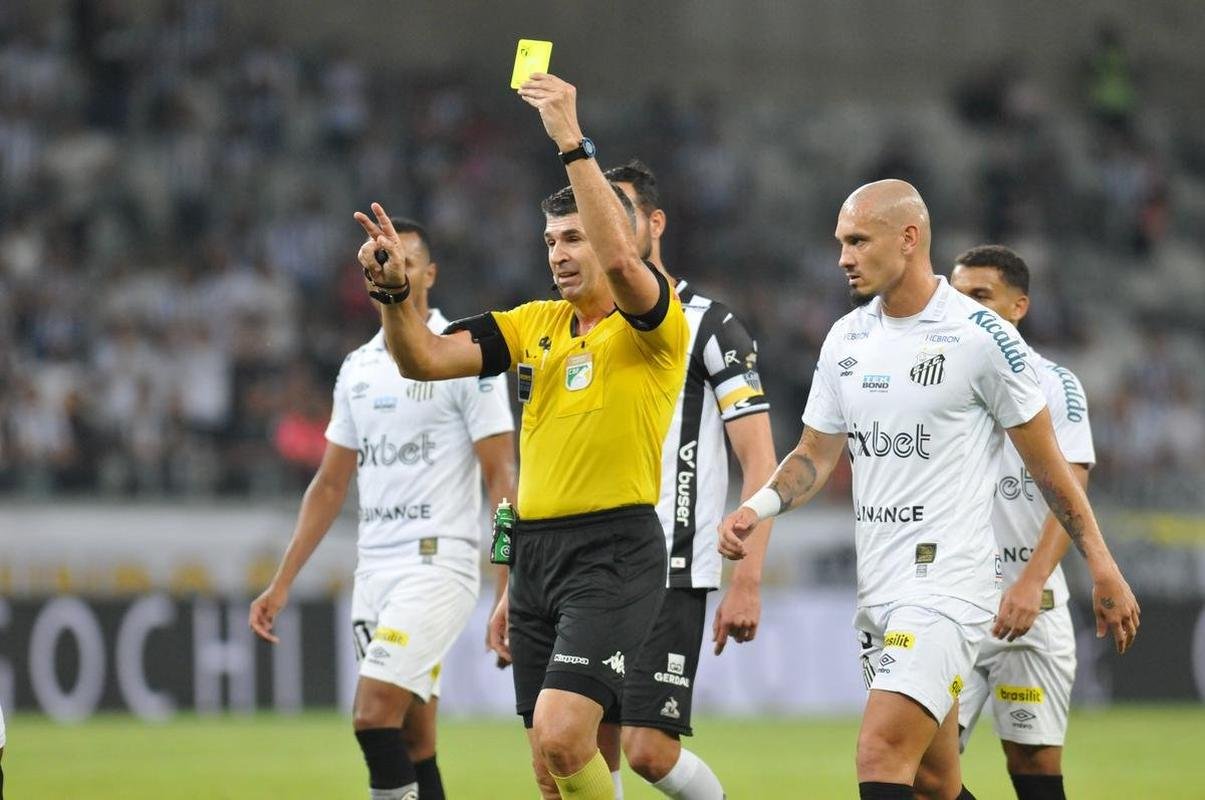 Fotos do empate por 1 a 1 entre Atltico e Santos, no Mineiro, pelo Campeonato Brasileiro