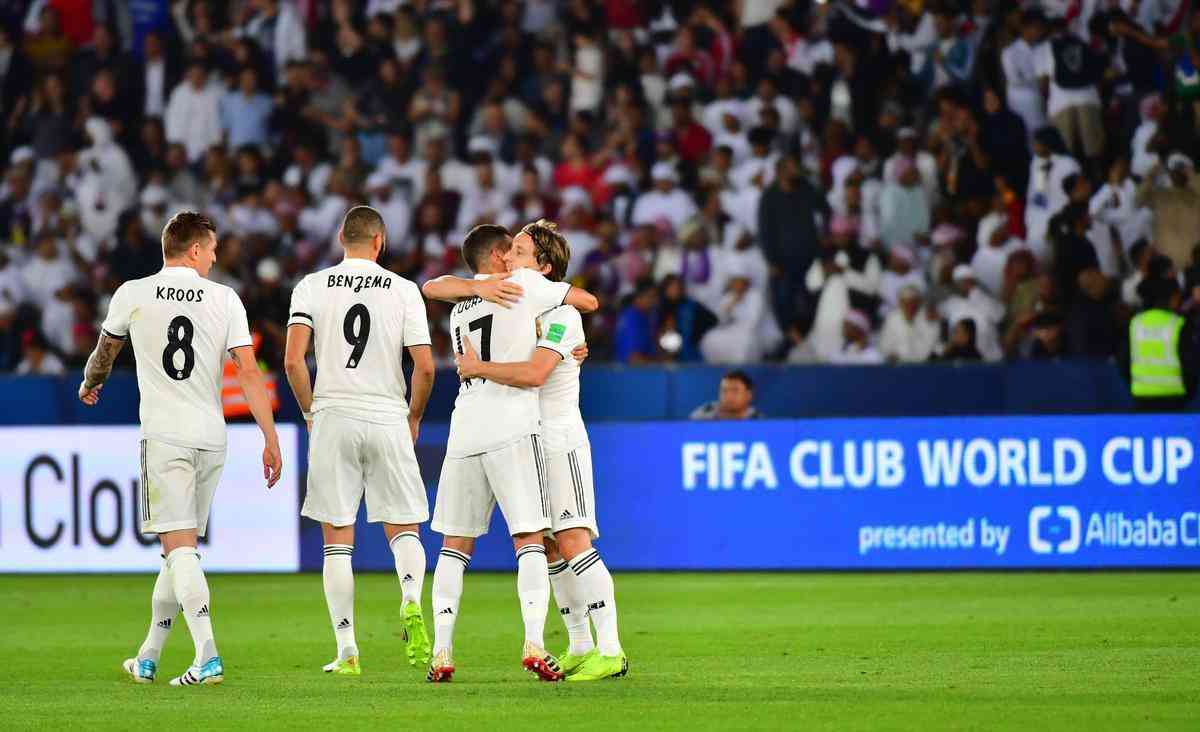 Com gols de Modric, Sergio Ramos, Llorente e Yahia (contra), Real Madrid derrotou o Al Ain por 4 a 1 e fez histria ao conquistar seu terceiro ttulo consecutivo do Mundial de Clubes